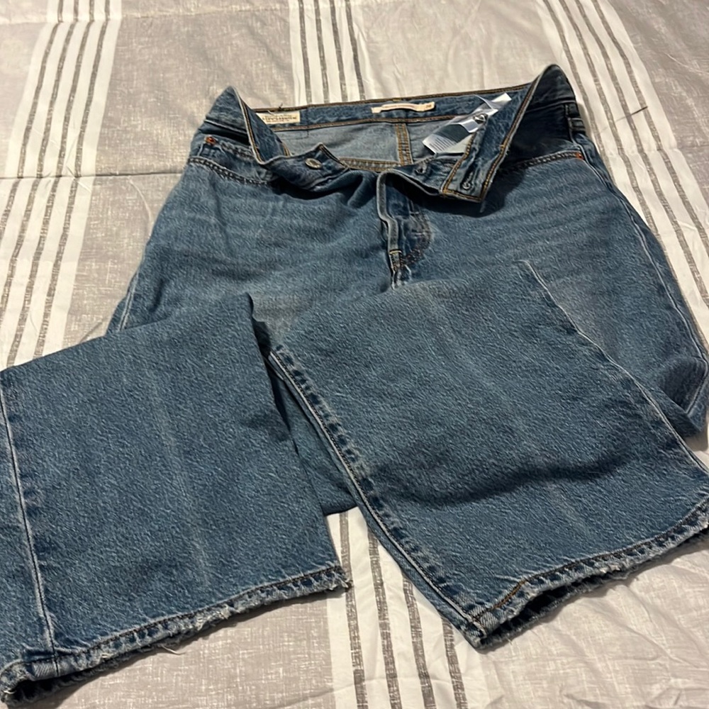 Levi’s rib cage straight women’s jeans